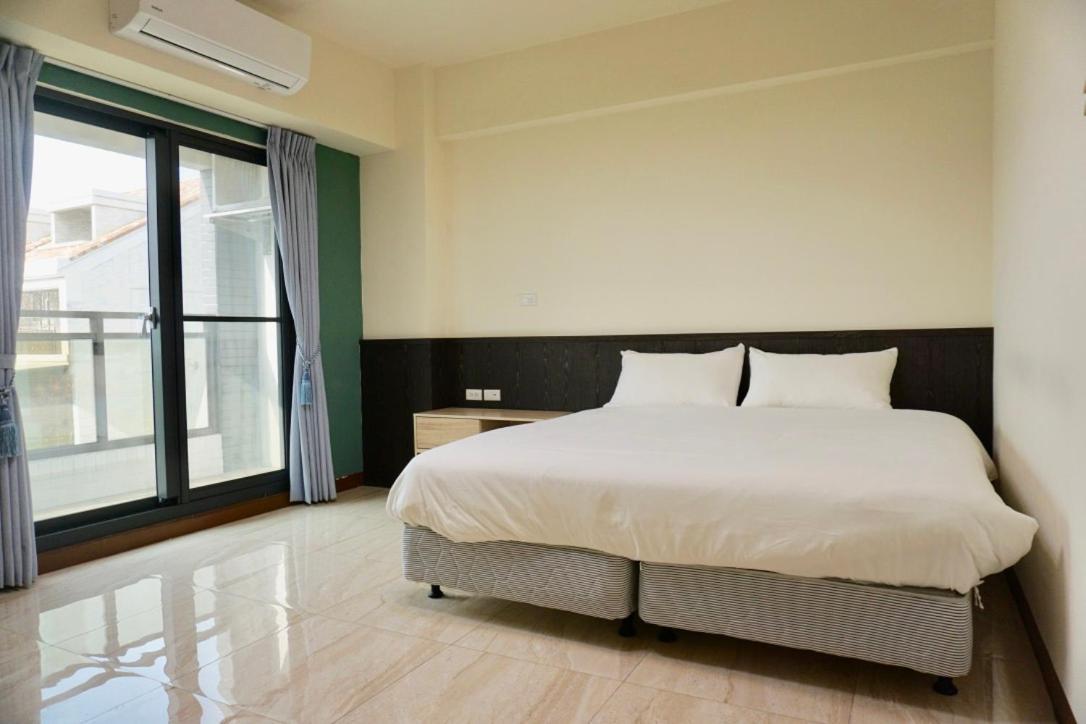 Ｏn The Road Bed & Breakfast Donggang Luaran gambar